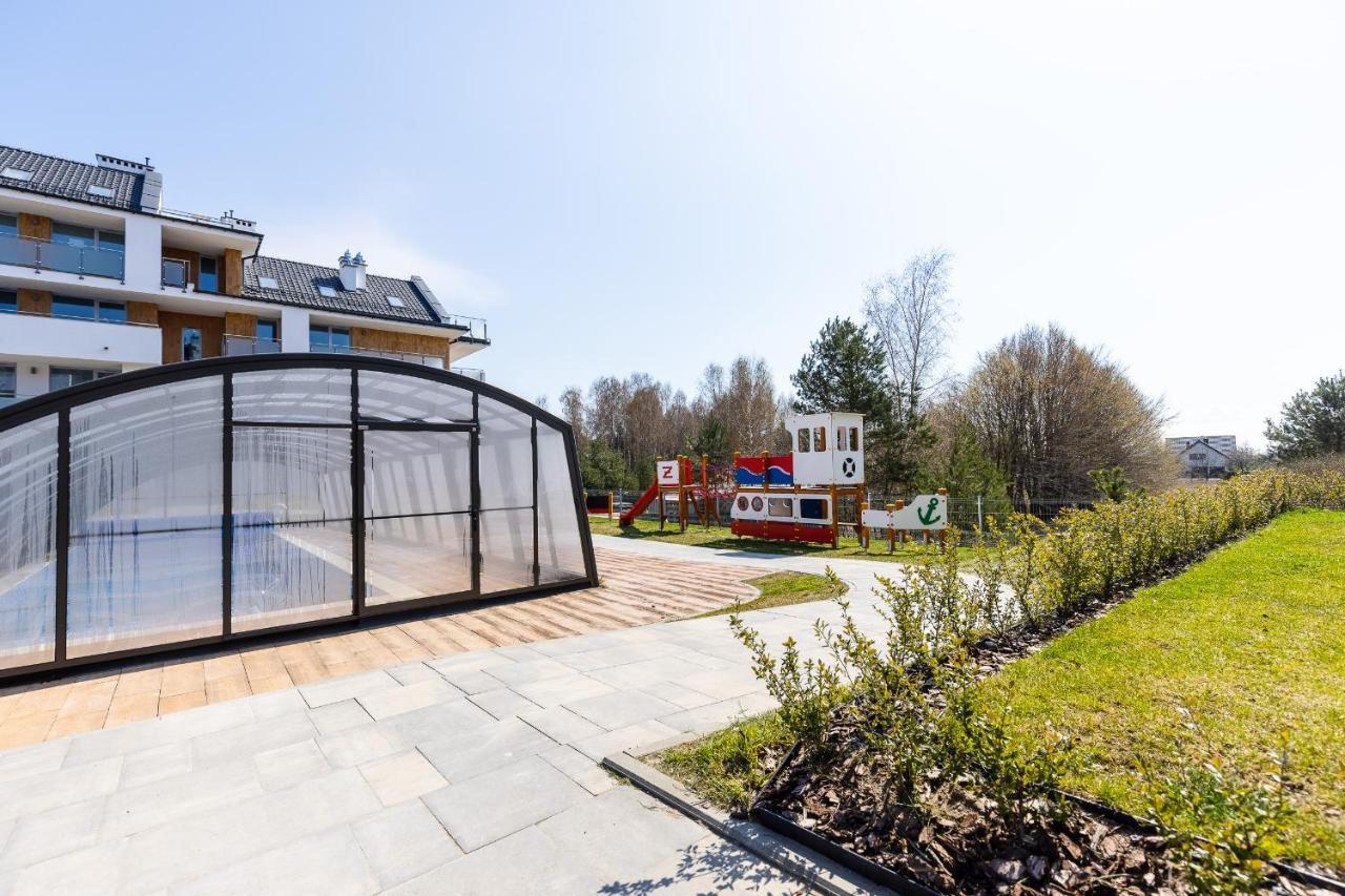 Apartament Z Basenem I Kominkiem ,,Baltic Sun” Sztutowo Buitenkant foto